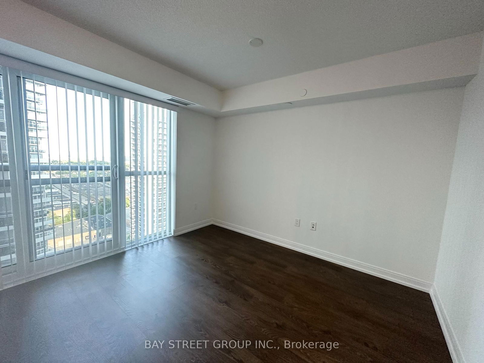 Condo for lease at 2217-275 Village Green Square, Toronto, Agincourt South-Malvern West, M1S 0L8 - MLS: E12111778