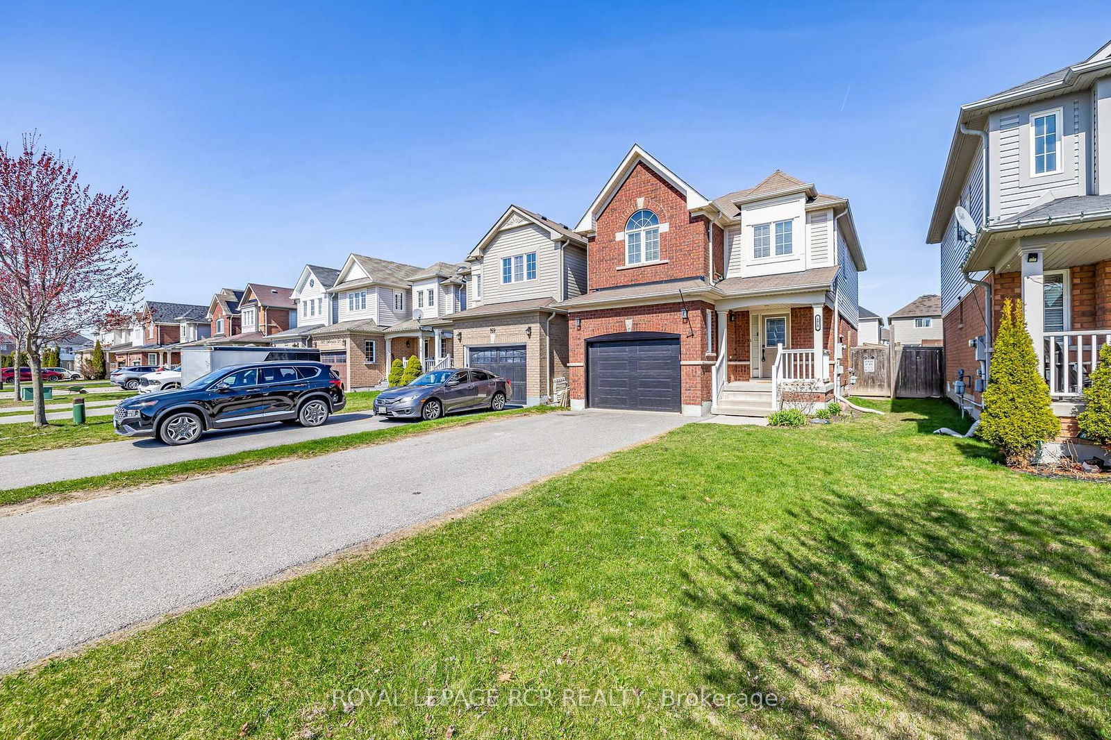 Detached House for sale at 171 Swindells Street, Clarington, Bowmanville, L1C 0E3 - MLS: E12111801