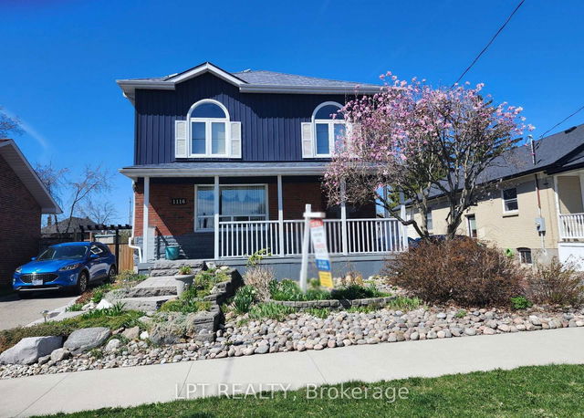 1116 Green Street