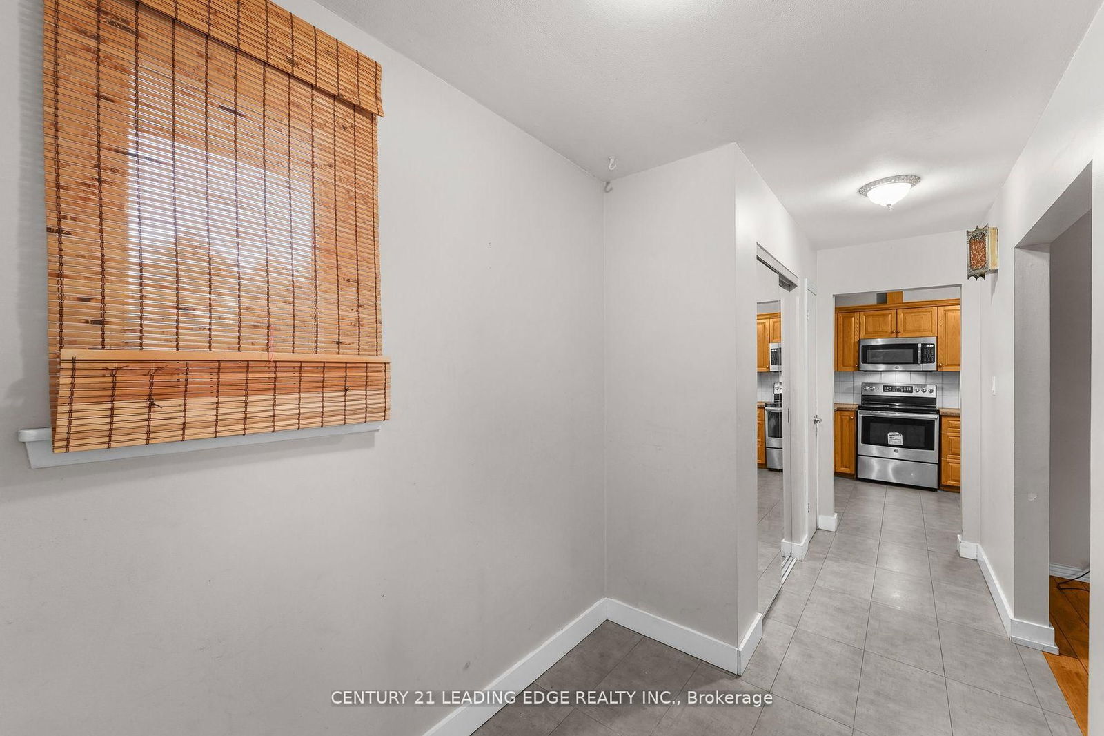 Detached House for sale at 171 Phillip Murray Avenue, Oshawa, Lakeview, L1J 1G6 - MLS: E12112117