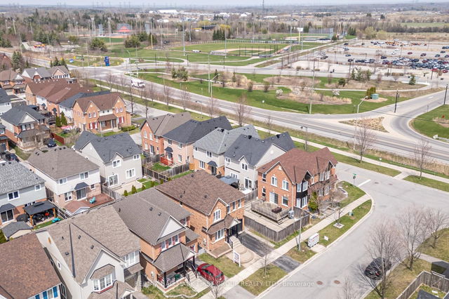 14 Marriner Crescent