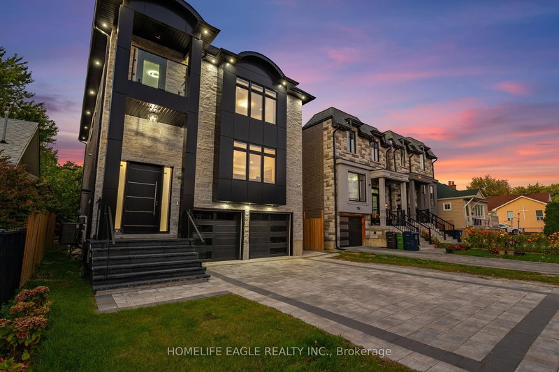 36 Craiglee Dr, Toronto, M1N 2L8 | Image 2