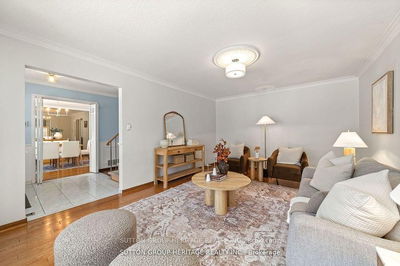 38A Deep Dene Dr, Toronto - Highland Creek image-0-4
