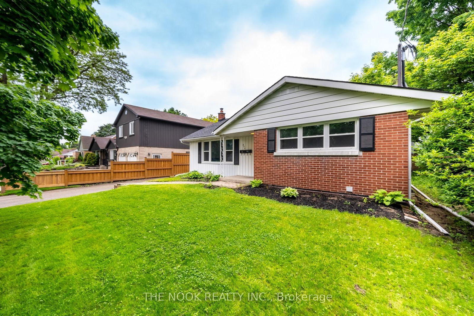 Detached House for lease at 866 Regent Drive, Oshawa, Eastdale, L1G 1J1 - MLS: E12112227