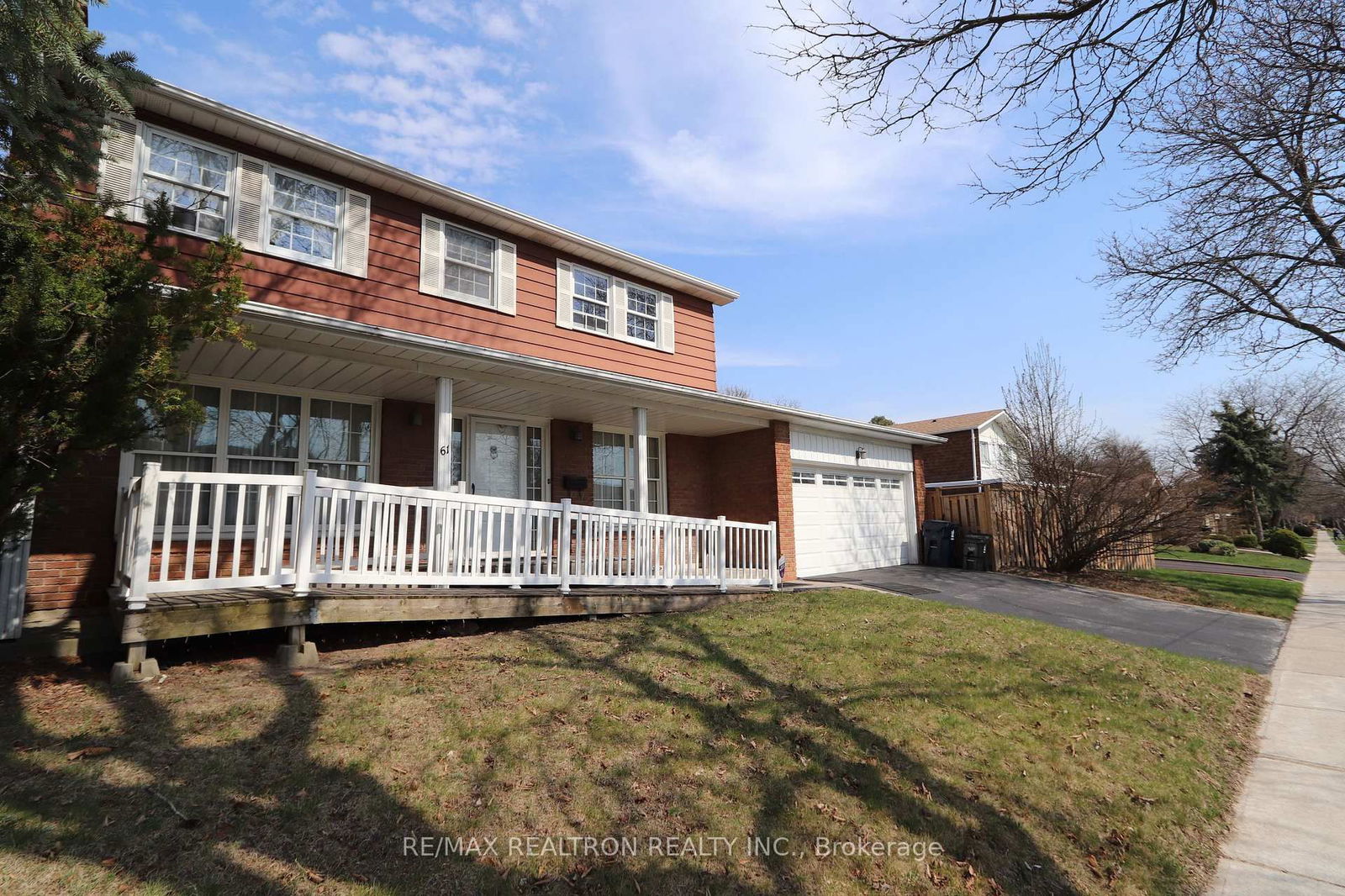 Detached House for sale at 61 Kilchurn Castle Drive, Toronto, Tam O'Shanter-Sullivan, M1T 2W3 - MLS: E12112263
