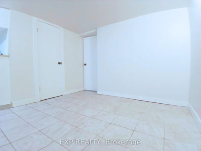 Unit Lower — 207 Gamble Ave, Toronto - East York image-0-3