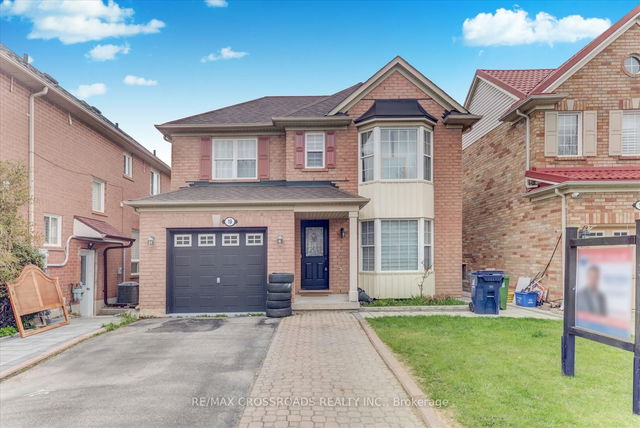 19 Knotwood Crescent