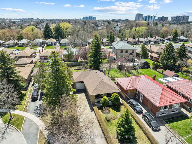 25 Kells Avenue