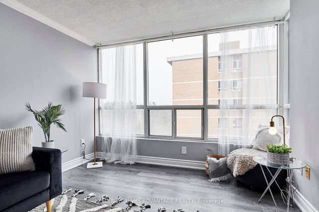 1617 - 3050 Ellesmere Road