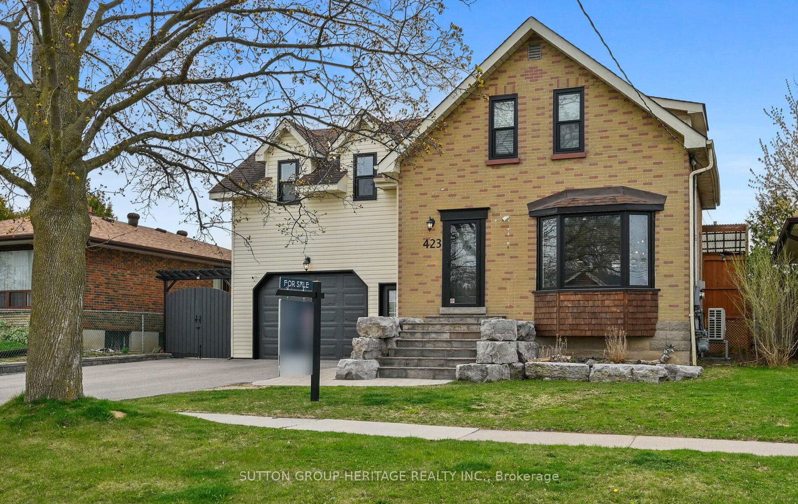 Property at 423 Fairleigh