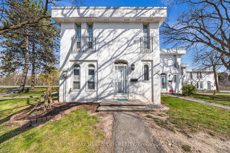 home for sale on 5-2550 Birchmount Road