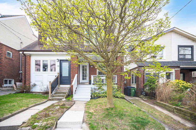 35 Darrell Avenue