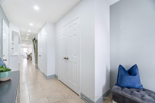 640 Sunbird Trail