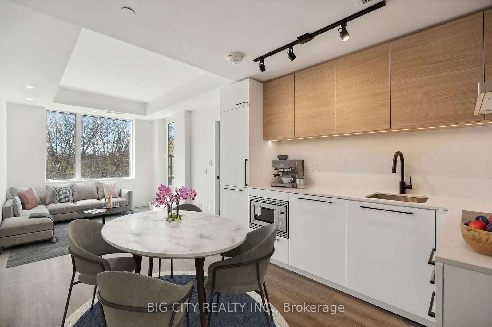 Condo for lease at 319-1050 Eastern Avenue, Toronto, The Beaches, M4L 0B7 - MLS: E12113414