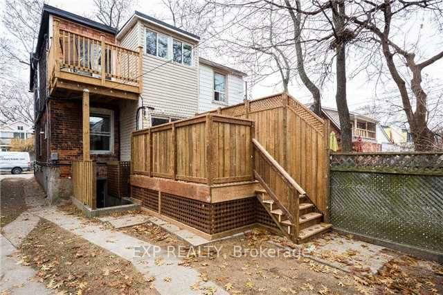 Upper - 122 Parkmount Road