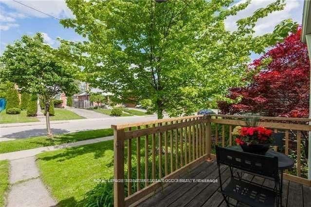 80 Squires Avenue