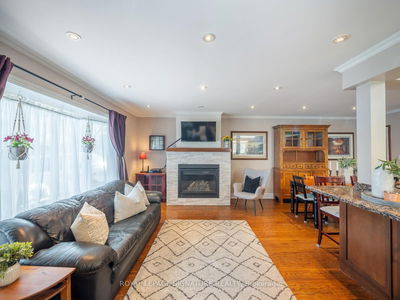 22 Tweedrock Cres, Toronto - Morningside image-0-4
