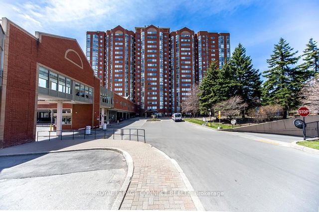 PH17 - 2460 Eglinton Avenue