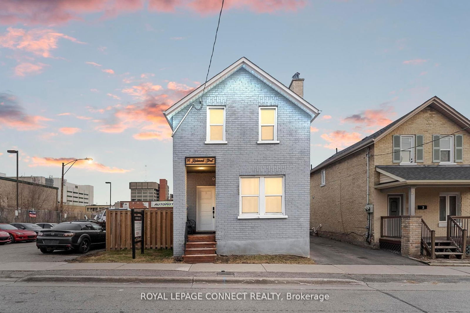 Detached House for sale at 95 Richmond Street, Oshawa, O'Neill, L1G 1E3 - MLS: E12114136
