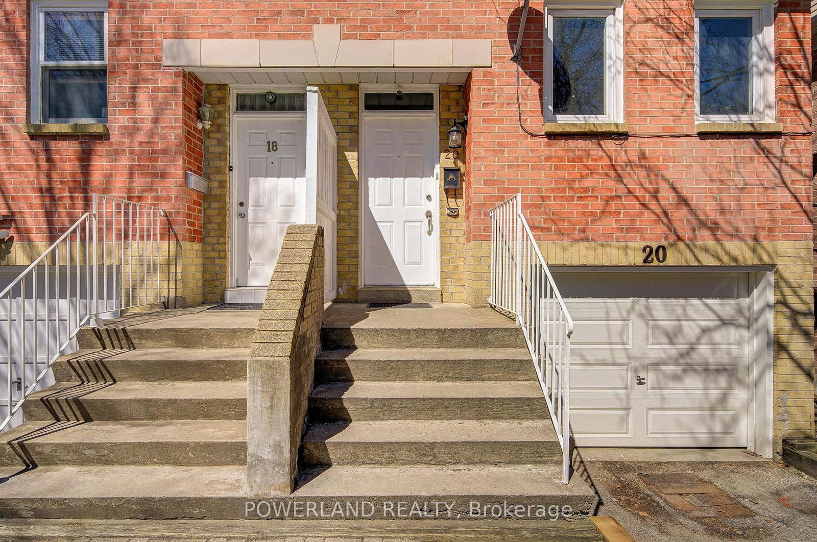 Semi-Detached House for sale at 20 Coatsworth Crescent, Toronto, Woodbine Corridor, M4C 5P6 - MLS: E12114384