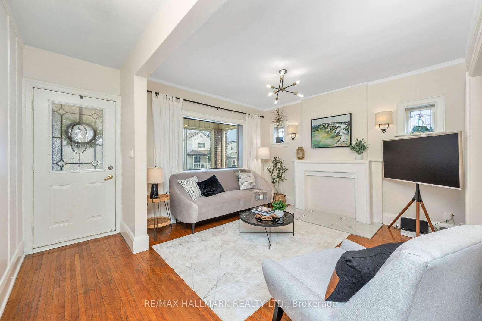 Detached House for sale at 76 South Woodrow Boulevard, Toronto, Birchcliffe-Cliffside, M1N 3L6 - MLS: E12114443