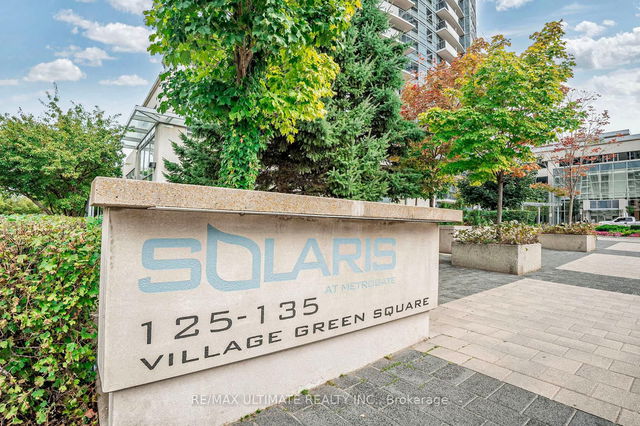 3720 - 135 Village Green Square