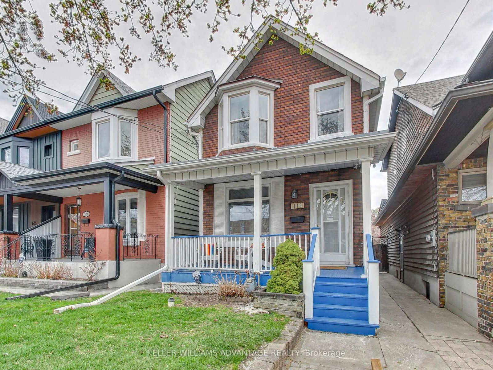 Detached House for sale at 119 Chester Avenue, Toronto, Playter Estates-Danforth, M4K 2Z8 - MLS: E12114568