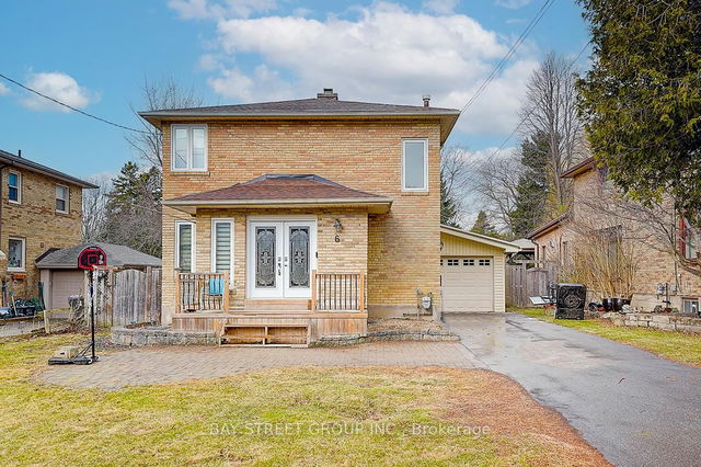 6 Larwood Boulevard