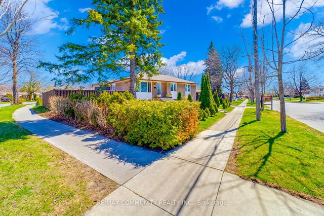 103 Packard Boulevard