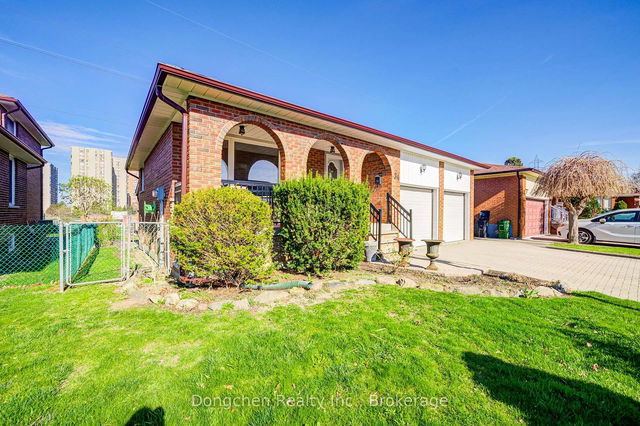 34 Ellenhall Square