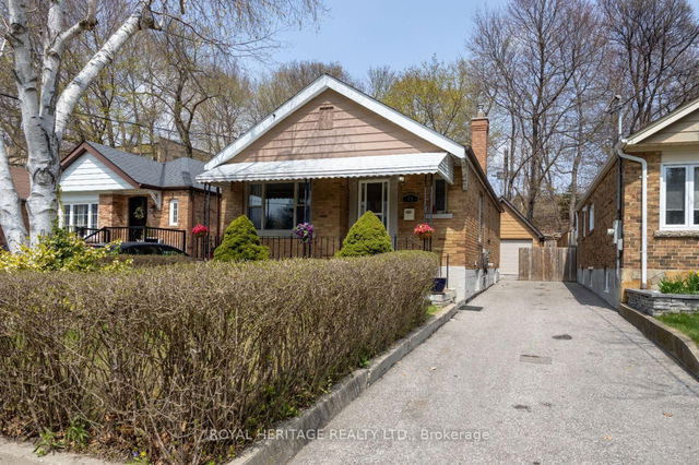 6 Rhydwen Avenue