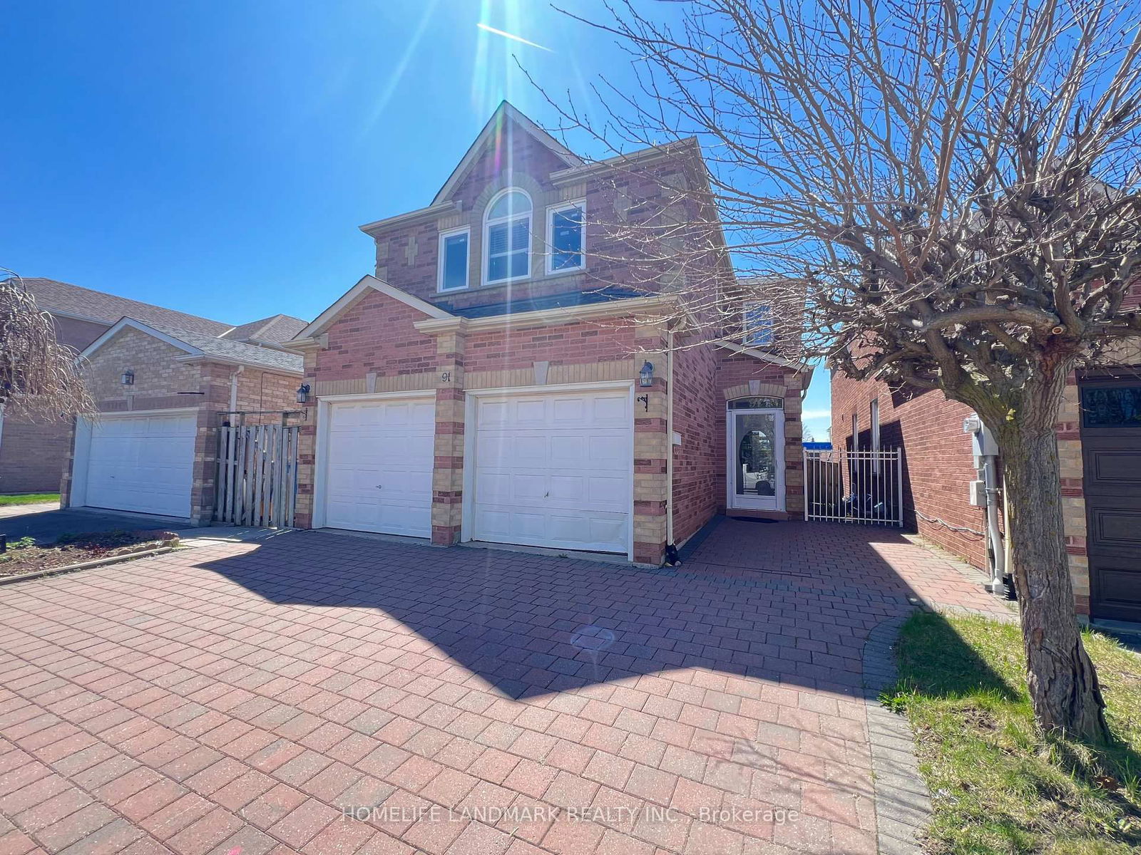 Detached House for sale at 91 Scoville Square, Toronto, Milliken, M1V 5M1 - MLS: E12114915