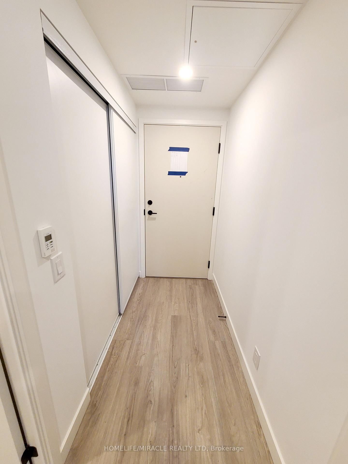 Condo for lease at 325-1050 Eastern Avenue, Toronto, The Beaches, M4L 0B7 - MLS: E12115184