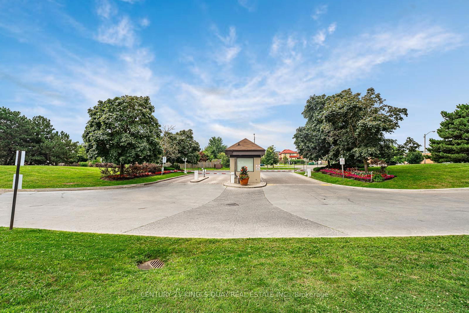 Condo for sale at 401-350 Alton Towers Circle, Toronto, Milliken, M1V 5E3 - MLS: E12115337