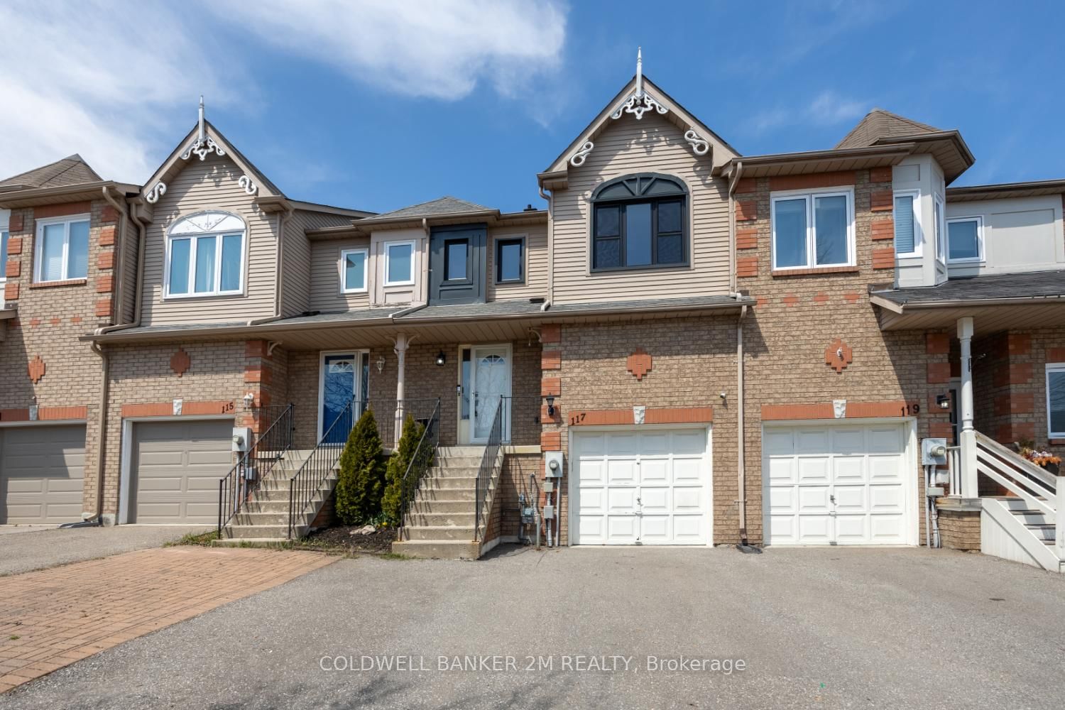 Townhouse for sale at 117 Trewin Lane, Clarington, Bowmanville, L1C 4X3 - MLS: E12115582