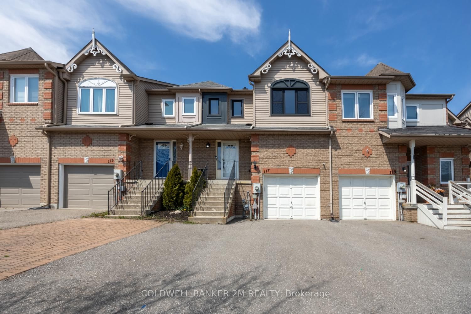 Townhouse for sale at 117 Trewin Lane, Clarington, Bowmanville, L1C 4X3 - MLS: E12115582
