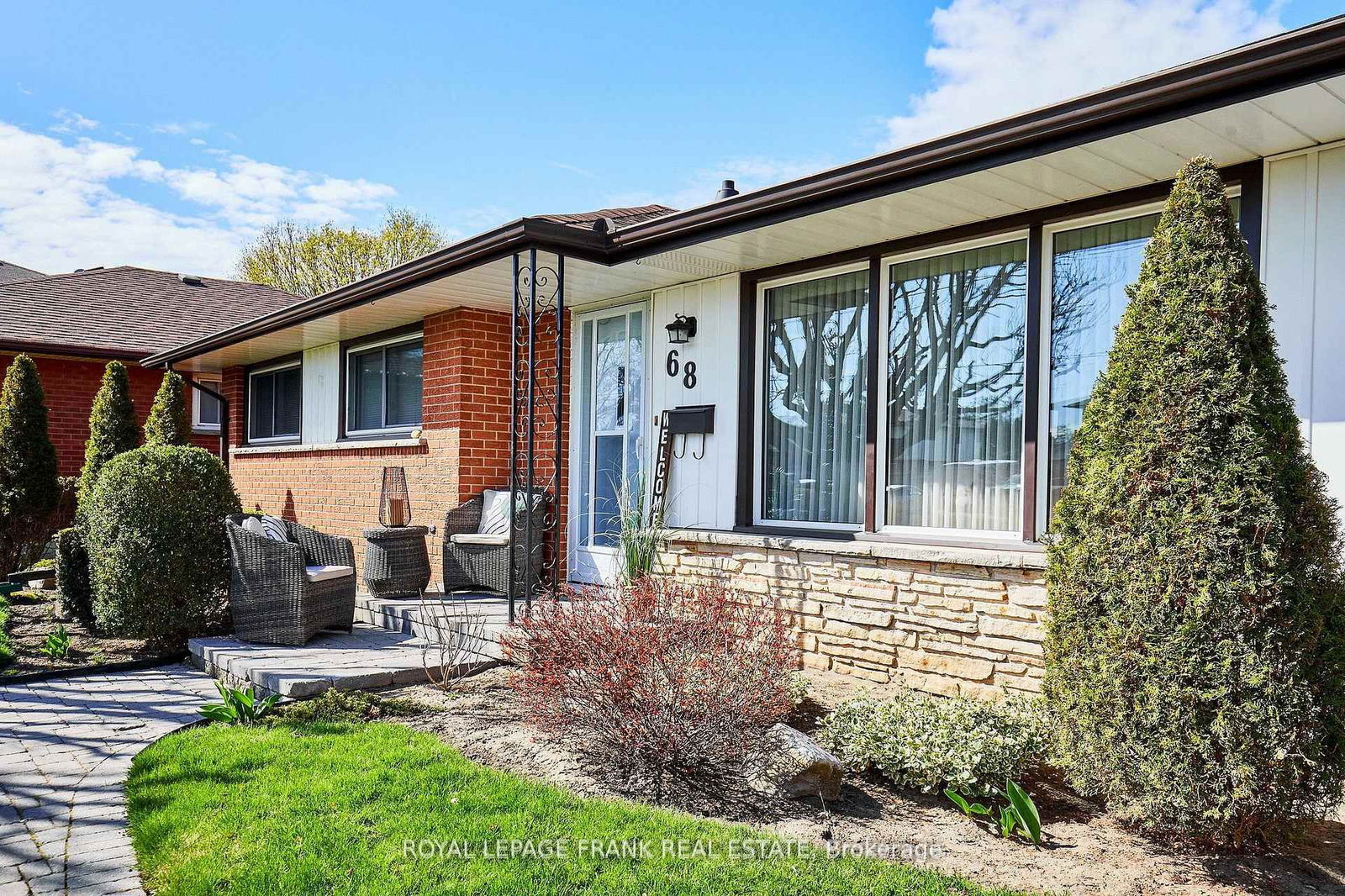 Detached House for sale at 68 Gatineau Street, Oshawa, Donevan, L1H 7G3 - MLS: E12115675