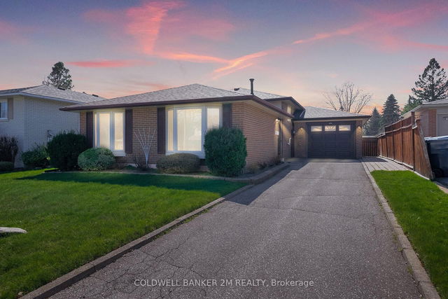 6 Langevin Crescent