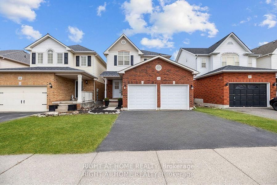 Detached House for sale at 14 Brownstone Crescent, Clarington, Courtice, L1E 2Y1 - MLS: E12116178