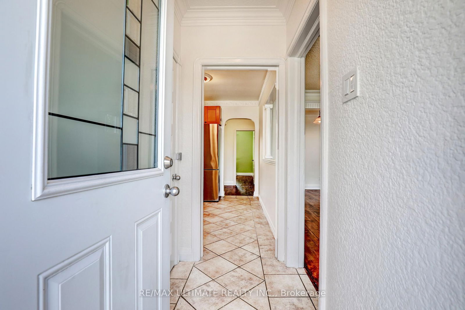 Detached House for lease at Main Floor-563 O'connor Drive, Toronto, East York, M4C 2Z7 - MLS: E12116280