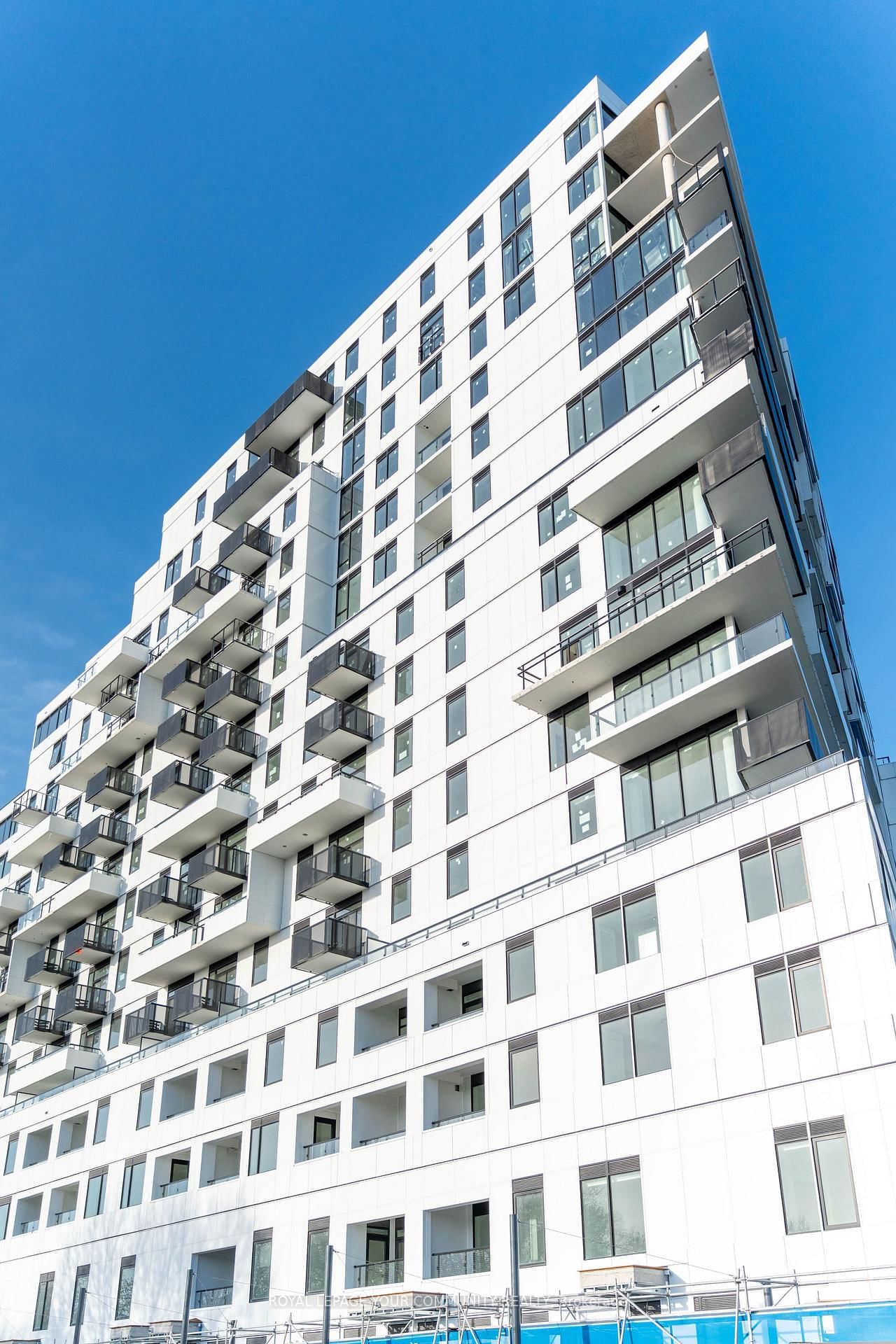 Condo for lease at 318-1050 Eastern Avenue, Toronto, The Beaches, M4L 0B7 - MLS: E12116811