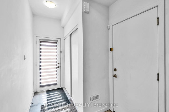 23 Bateson Street