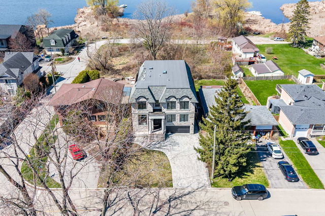 802 Fairview Avenue