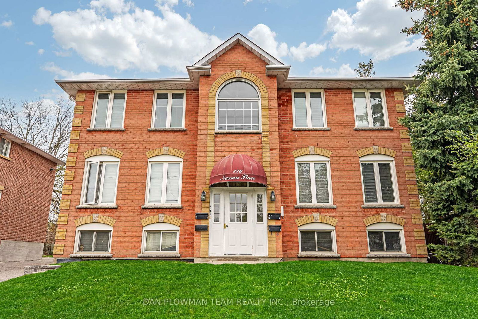 Property at 176 Nassau