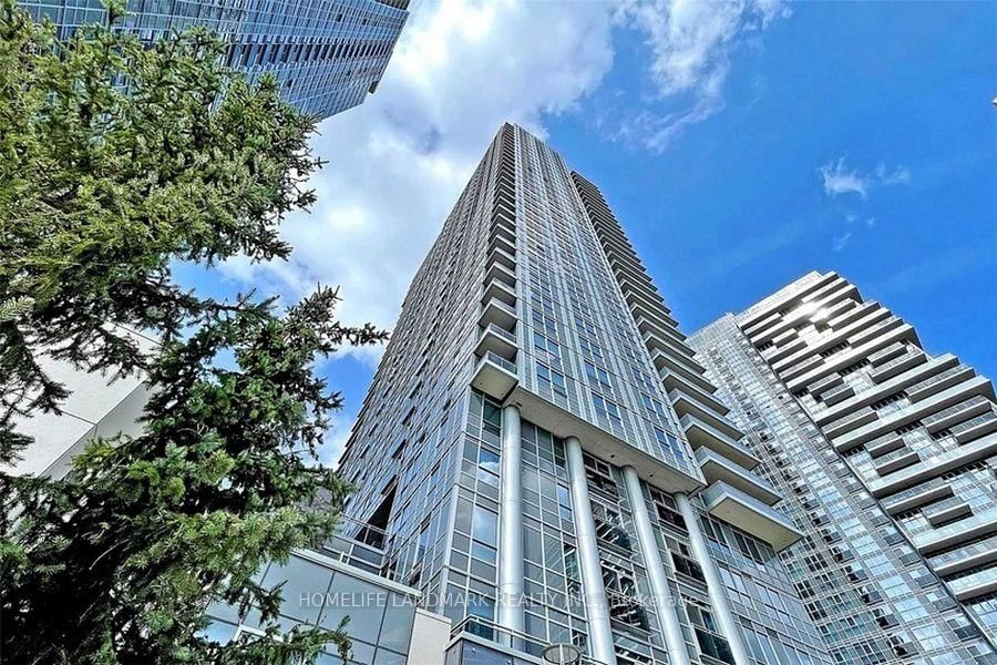 Condo for sale at 1803-255 Village Green Square, Toronto, Agincourt South-Malvern West, M1S 0L7 - MLS: E12117448