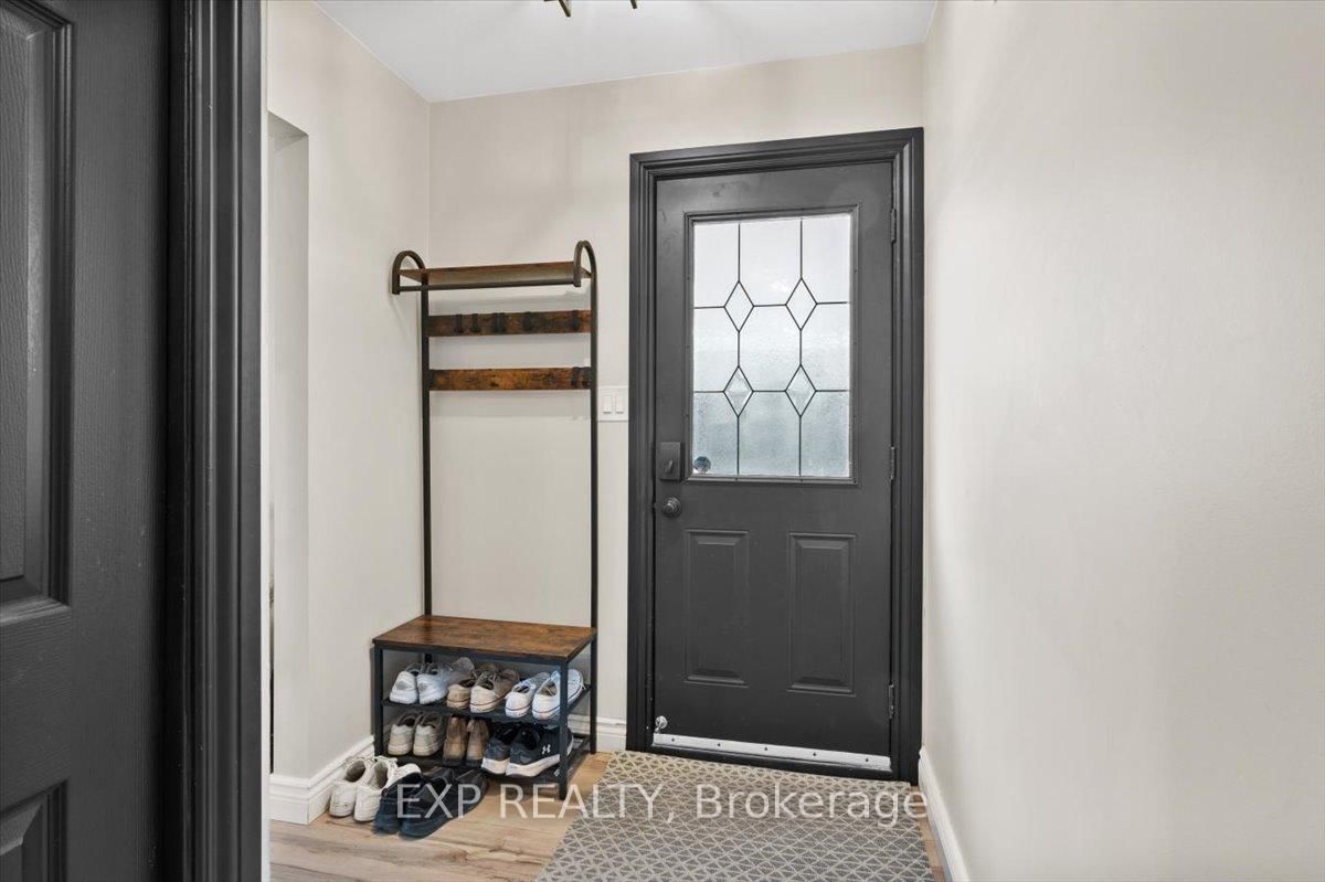 Semi-Detached House for sale at 1200 Trowbridge Drive, Oshawa, Centennial, L1G 7H2 - MLS: E12117645