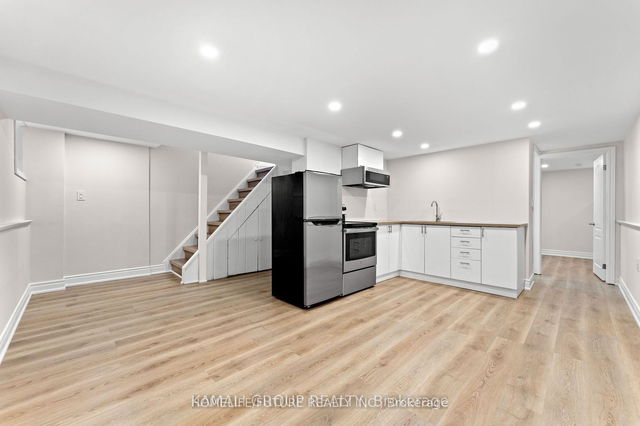 Bsmt - 47 Oakley Boulevard