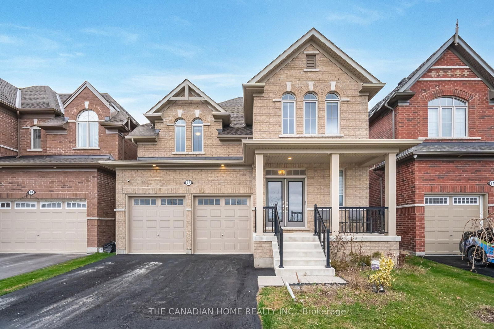 Detached House for sale at 76 Auckland Drive, Whitby, Rural Whitby, L1P 0G7 - MLS: E12117771