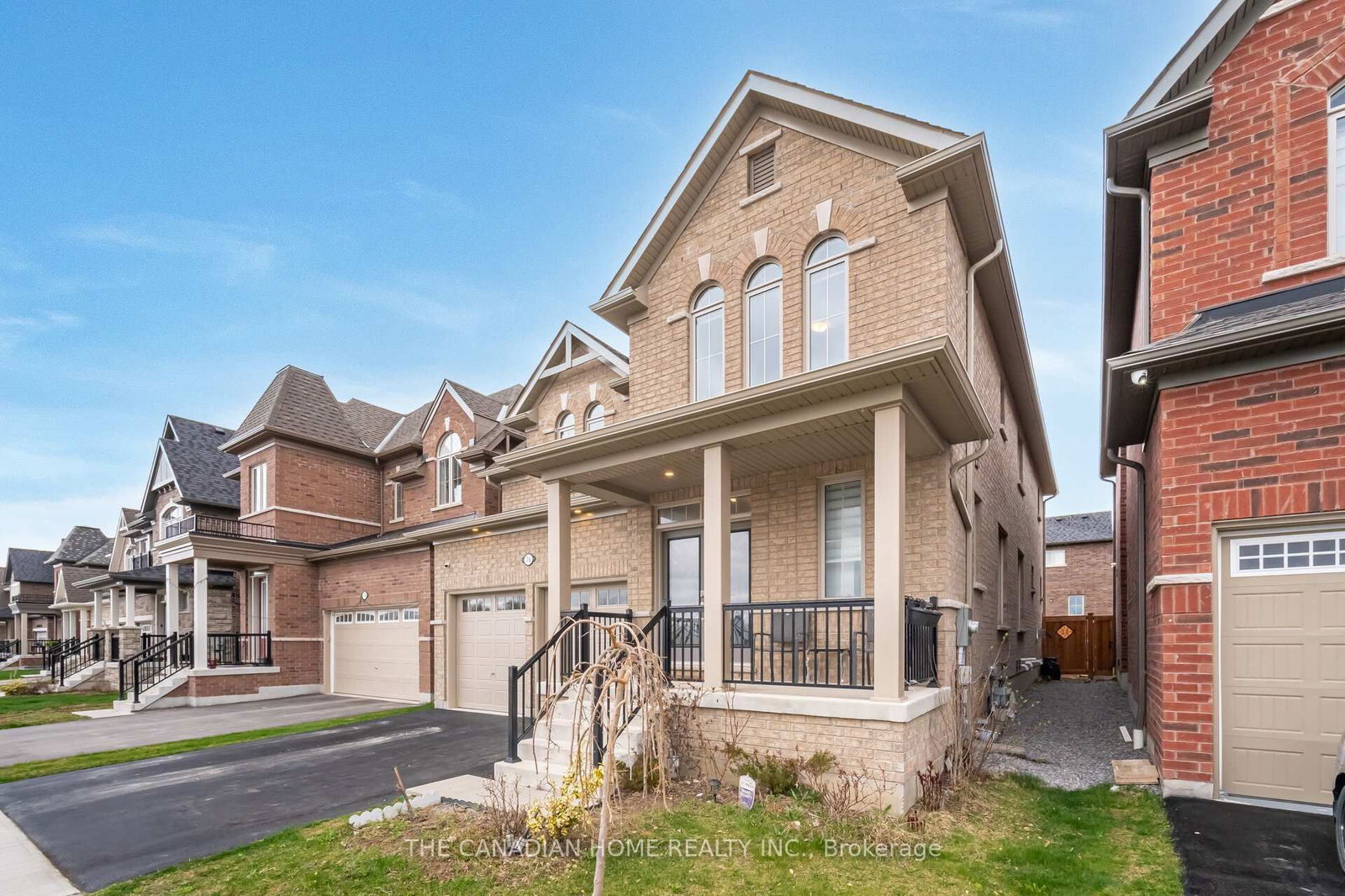 Detached House for sale at 76 Auckland Drive, Whitby, Rural Whitby, L1P 0G7 - MLS: E12117771