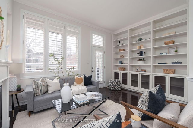 5 Tompkins Mews